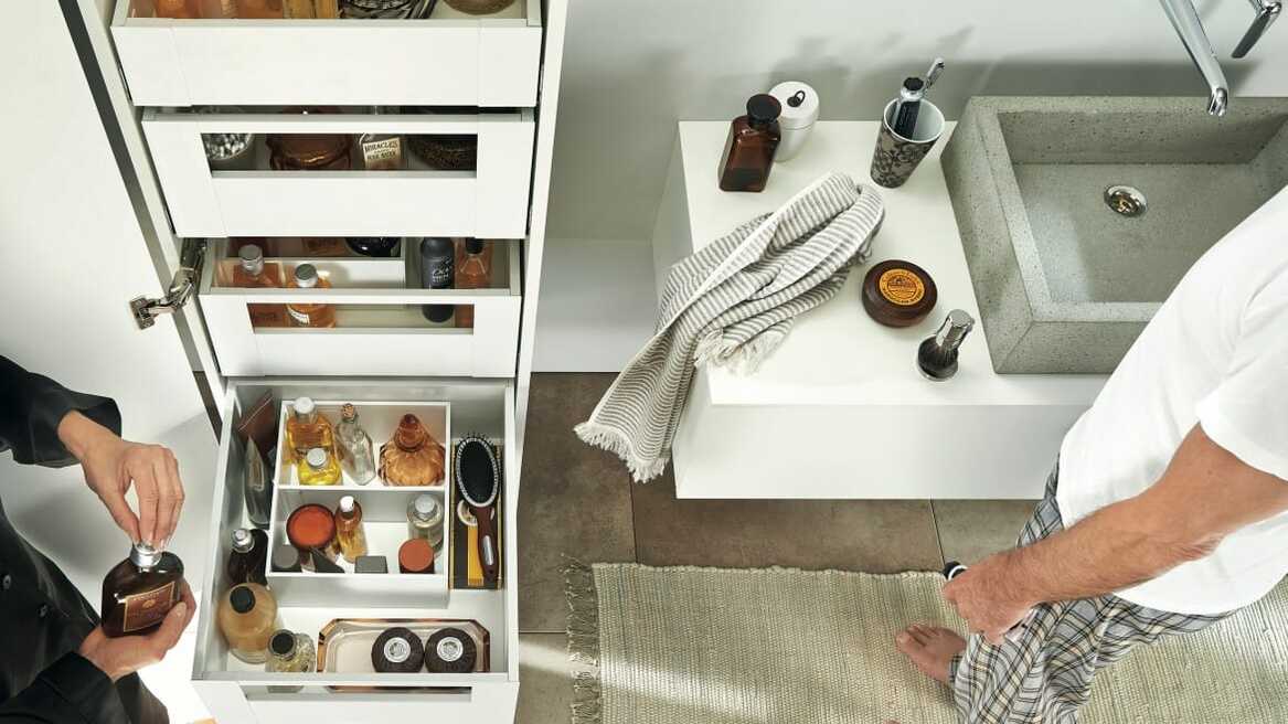 Tủ Đồ Khô Blum "Trợ Thủ Đắc Lực" Cho Nhà Bếp Gọn Gàng 2 Tủ Đồ Khô Blum “Trợ Thủ Đắc Lực” Cho Nhà Bếp Gọn Gàng