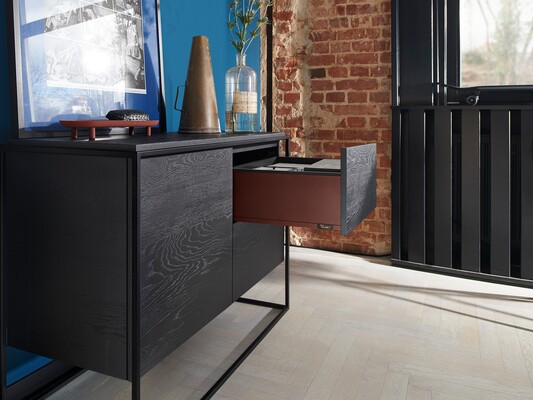 Ray hộp Blum Legrabox – Giải pháp trượt êm cho ngăn kéo hiện đại 3 Ray hộp Blum Legrabox – Giải pháp trượt êm ái cho ngăn kéo hiện đại
