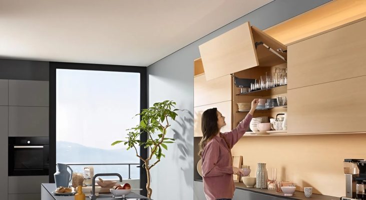 Tay nâng hạ Blum Aventos HF Top
