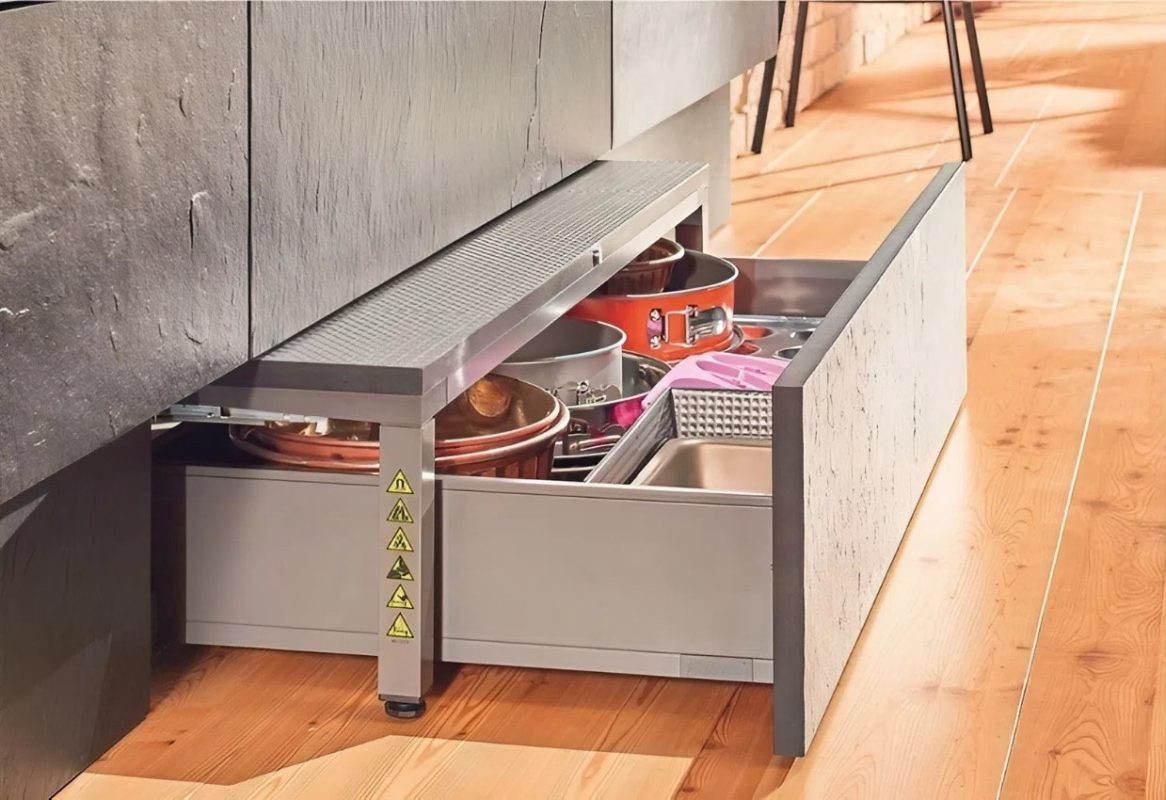 Xu hướng thiết kế nội thất 2025 với bục thang ngăn kéo Space Step 35 BetterImage 1758005933062