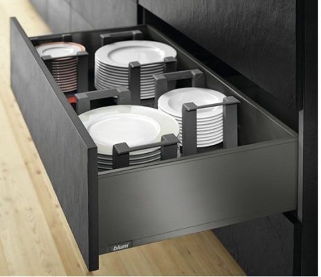 Phụ kiện Blum có đáng mua không? 3 Phụ kiện Blum có đáng mua không?